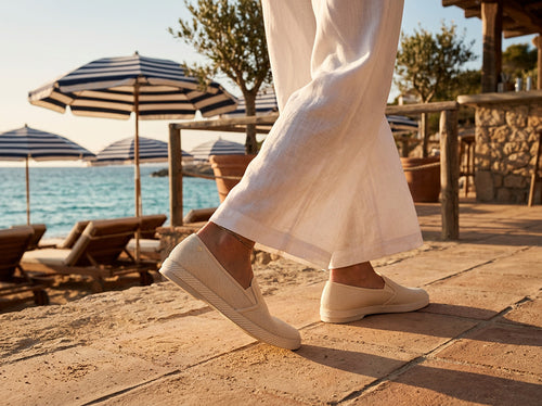 Beach & Resort