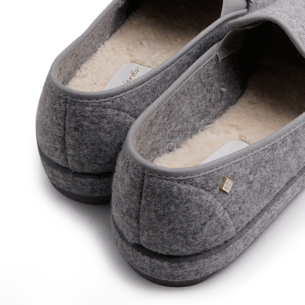 Classic Felt Anthracite